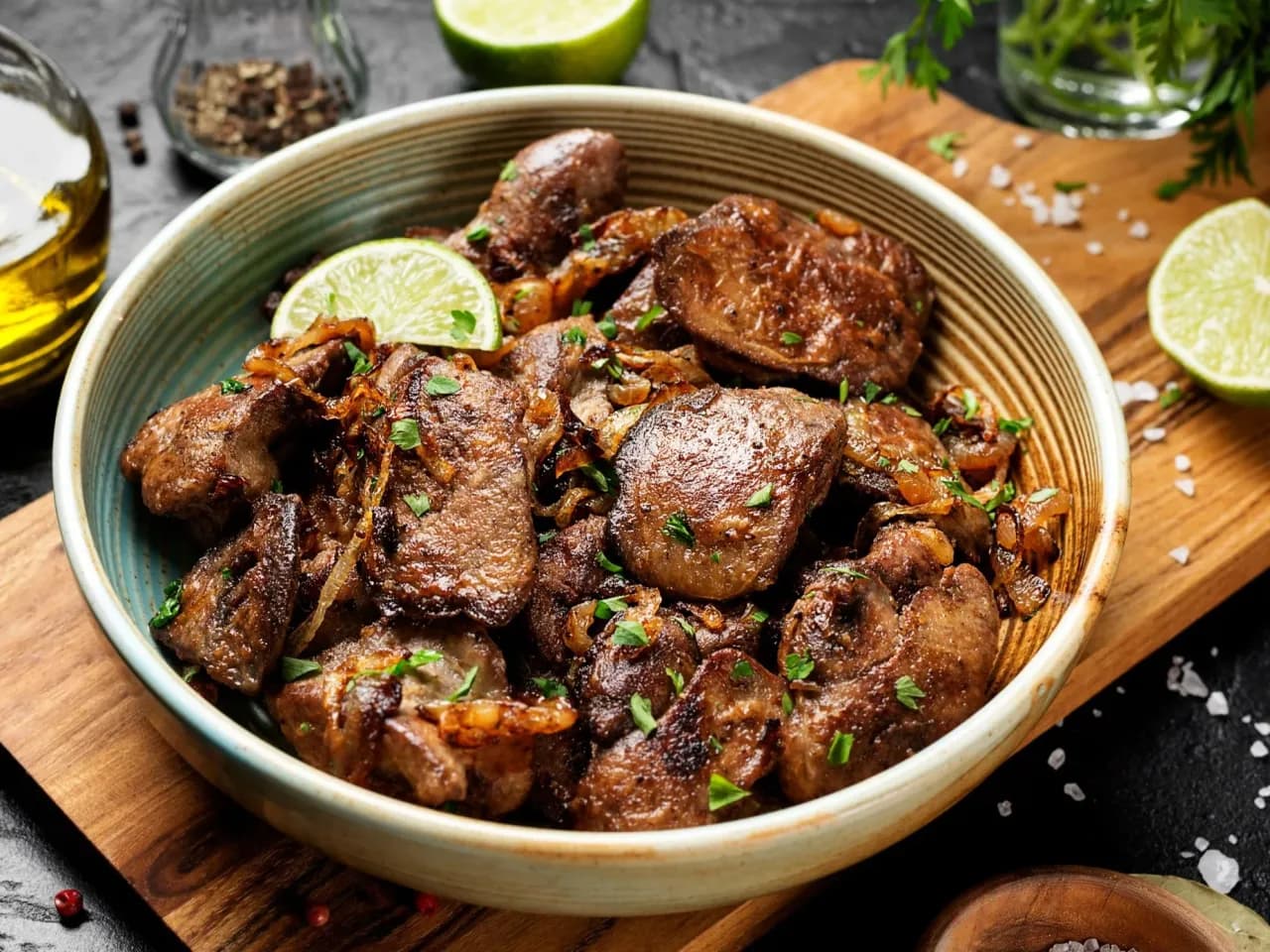 Soczysta wątróbka drobiowa: sekret idealnego smaku i przepisy