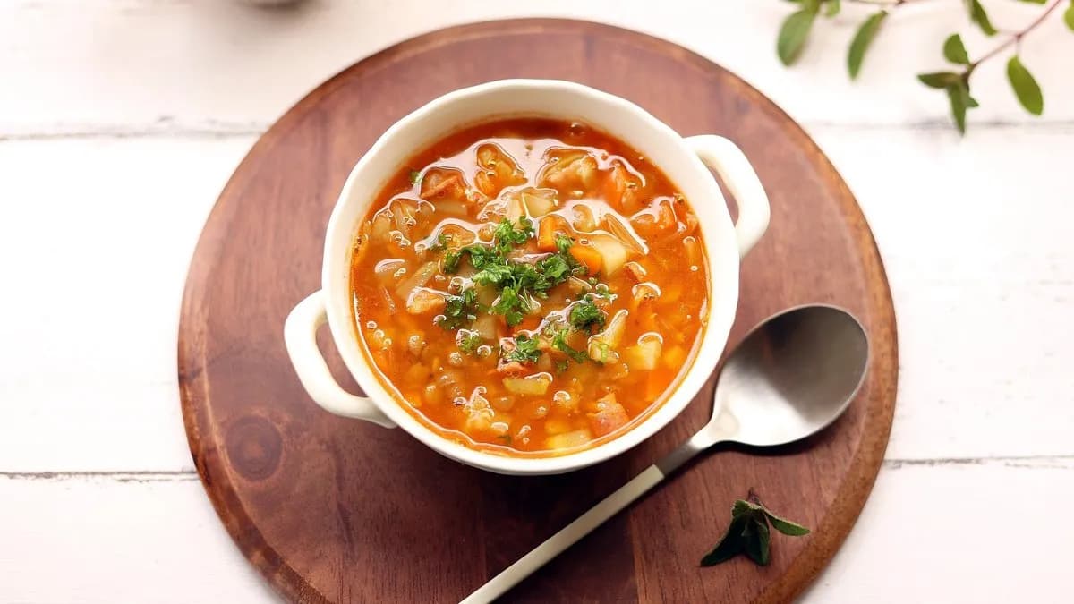 Jak uratować zbyt kwaśną zupę? Sprawdzone sposoby na szybki ratunek