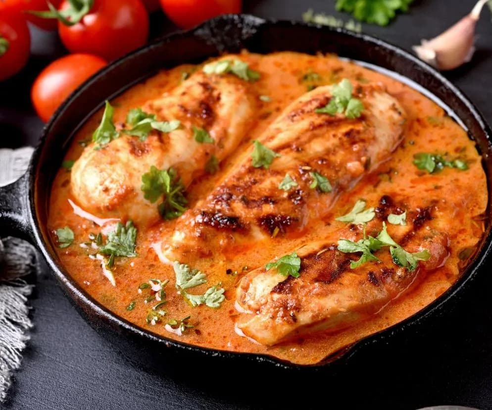 Filet z kurczaka: Szybkie i pyszne obiady w 20 minut (przepisy)