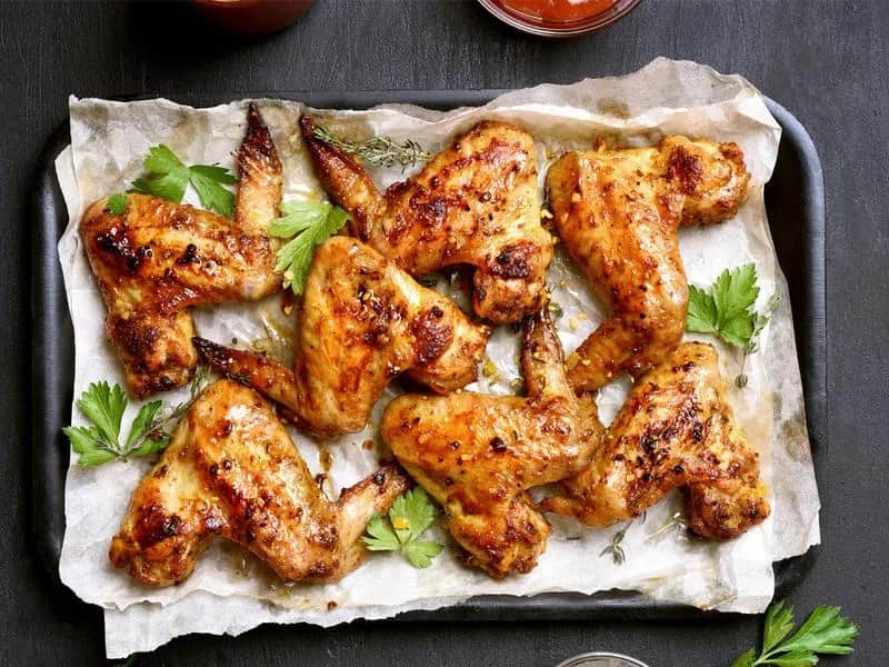 Idealne skrzydełka z kurczaka: Przepisy na chrupkość i smak